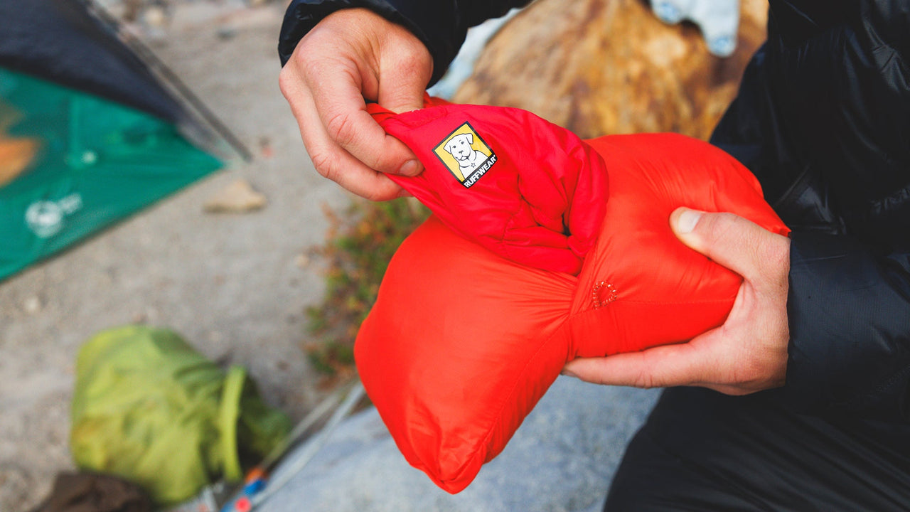 軽く、コンパクトに持ち運べる暖かさ