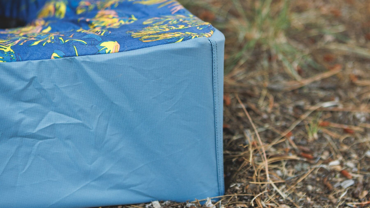 冷気を防ぐスカート構造